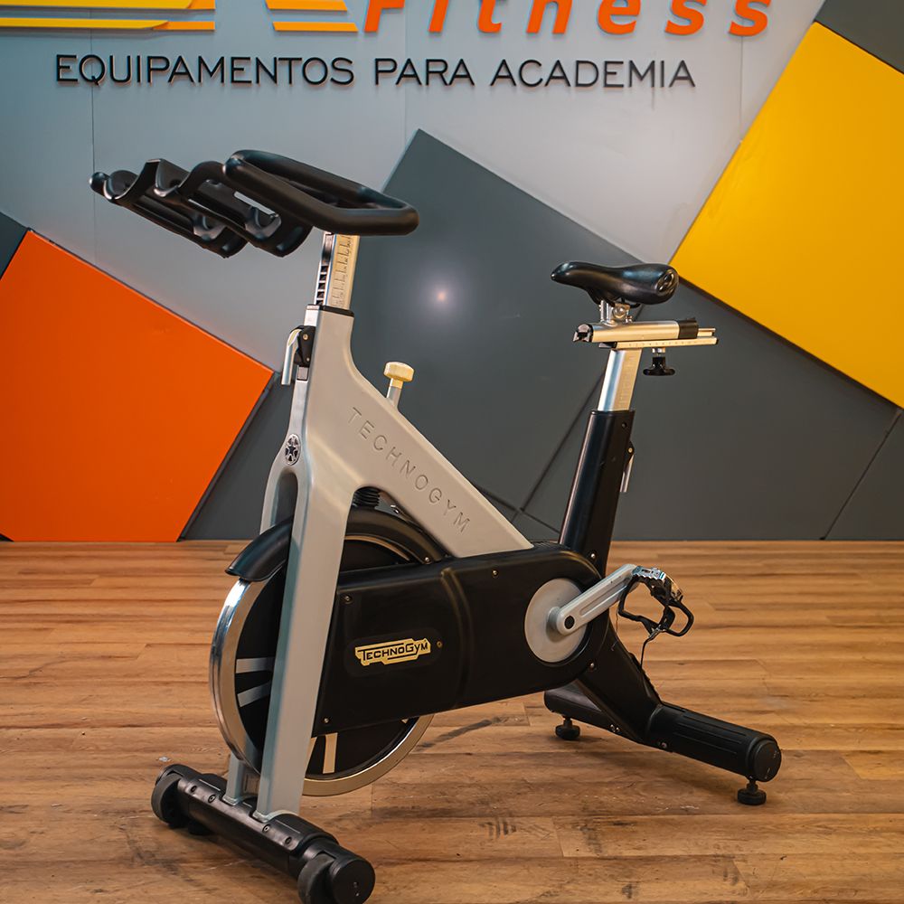 Bike Spinning Technogym Cycle Group
