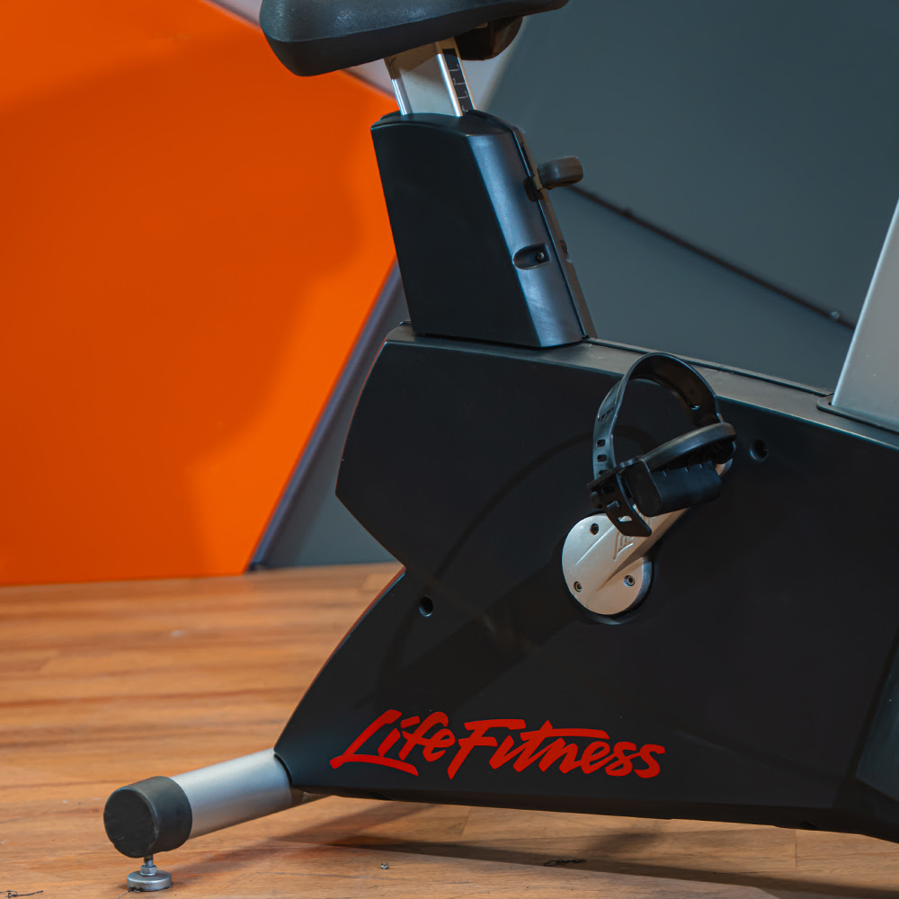 Bike Vertical Life Fitness Integrity thumb 2