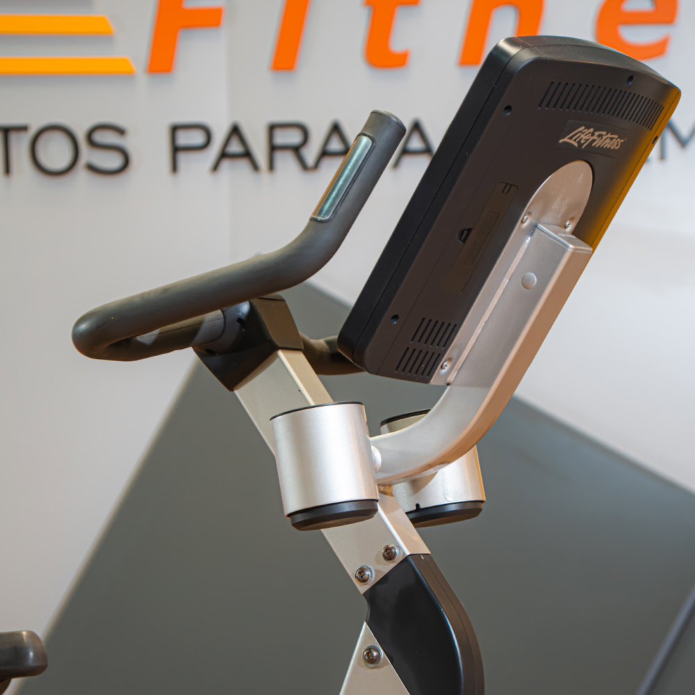 Bike Vertical Life Fitness Integrity thumb 3